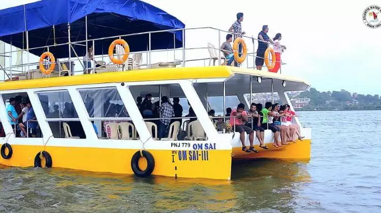 Deep Sea Adventure Boat Trip With Dolphin Safari in Goa