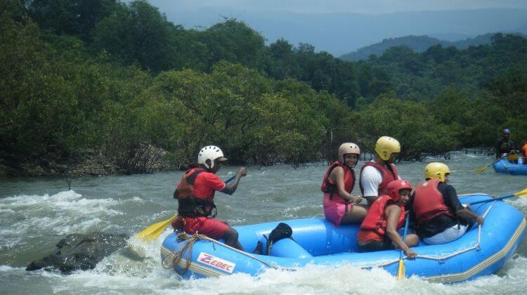 River Rafting Kashmir Season