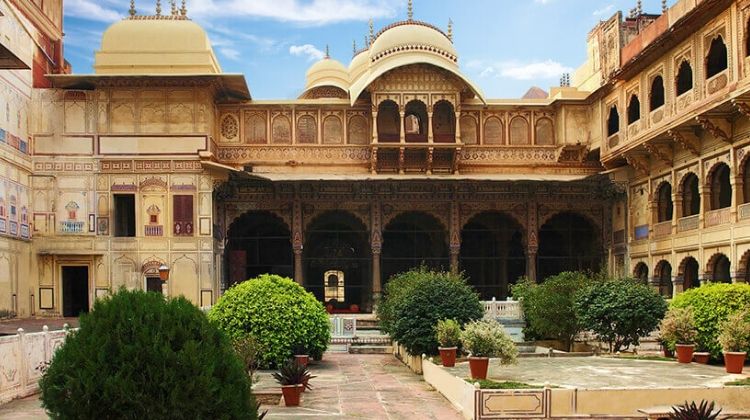 Laxmi Niwas Palace in Rajasthan Sightseeing Price