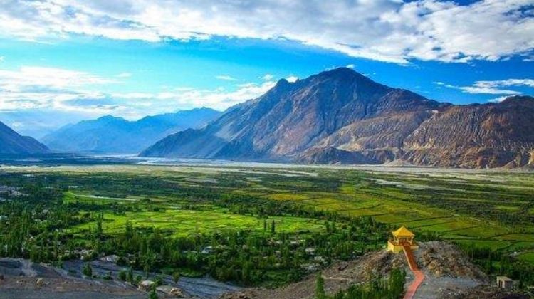 Lehs Valley In Kashmir Reviews