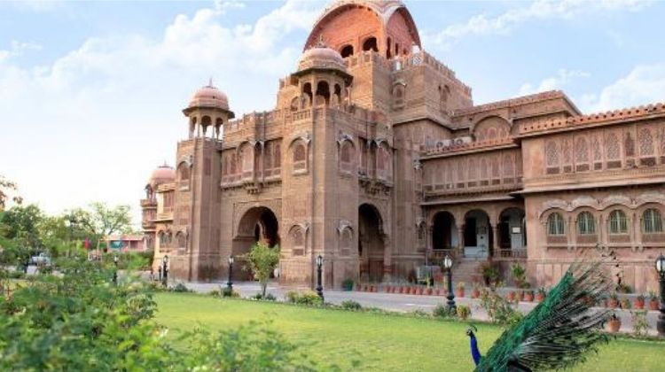 Price for Laxmi Niwas Palace Sightseeing in Rajasthan