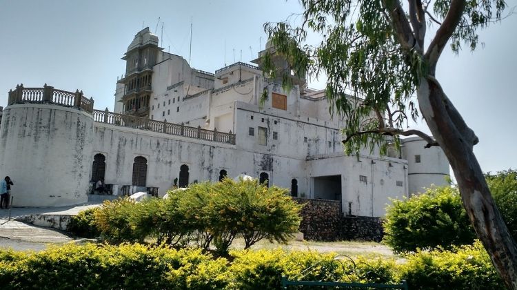 Sightseeing Tour for Monsoon Palace in Rajasthan