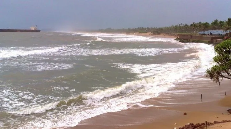 Sinquerim Beach in Goa Reviews