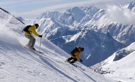skiing In Kashmir